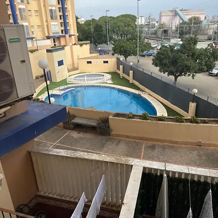 Piso De 3 Con Garaje Apartman